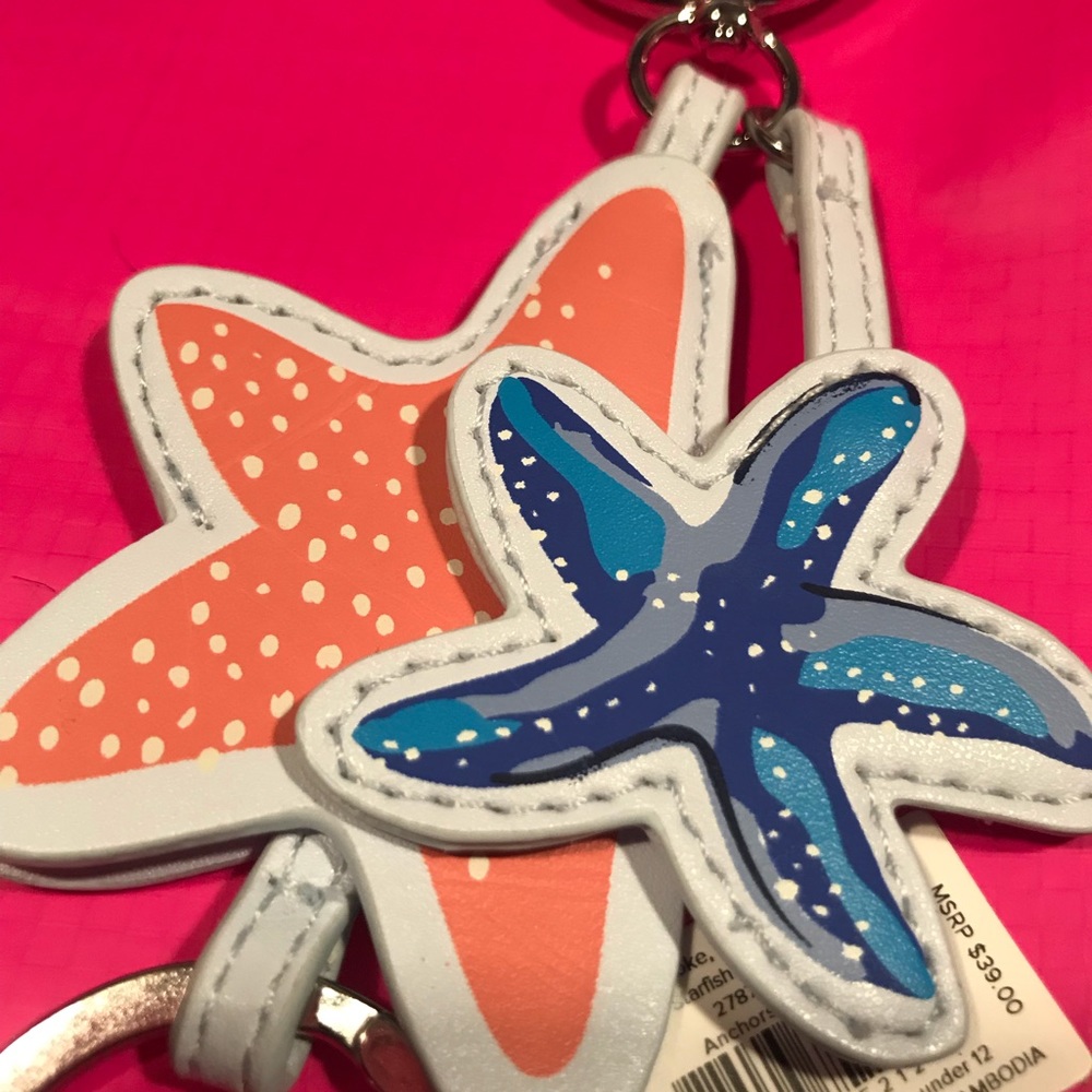 New, Vera Bradley Starfish key chain❤️ - Picture 4 of 7